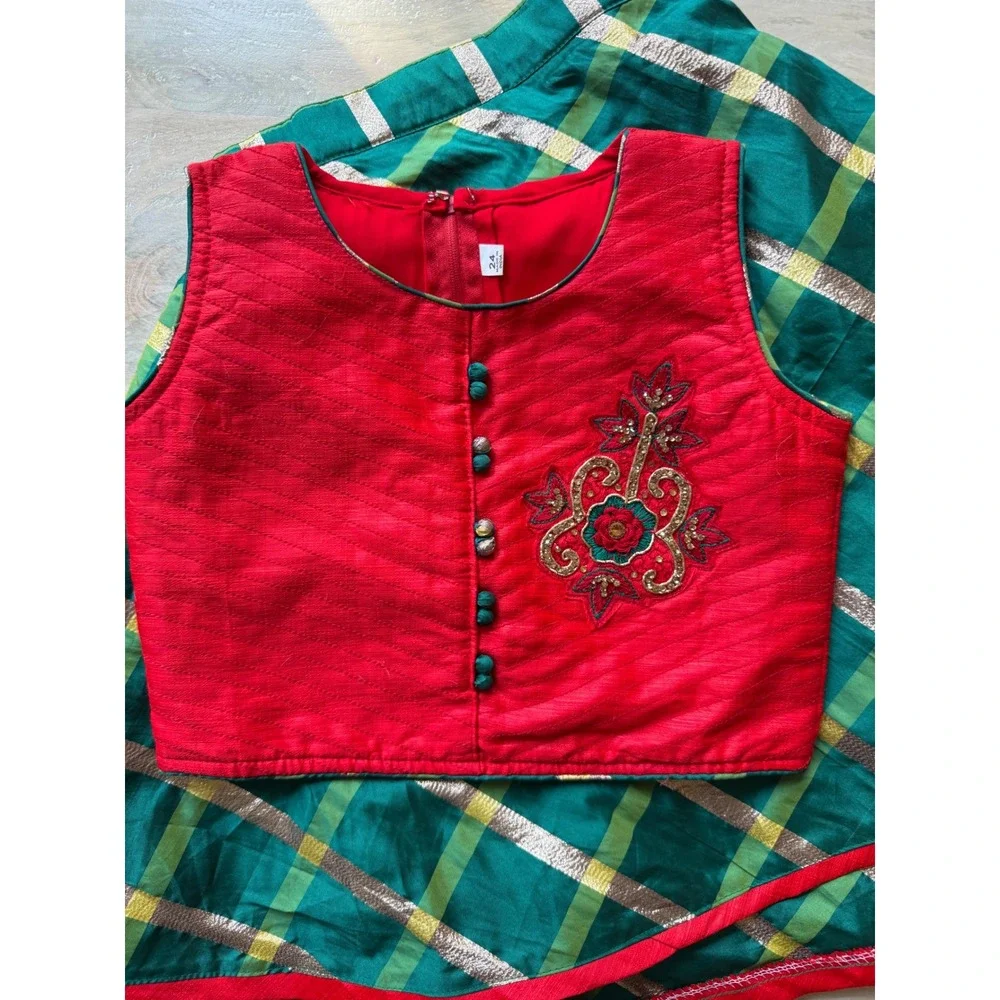 Girls Pavadai Paithani Embroidered Vest & Green Plaid Skirt Set Holiday‎ SZ 24M